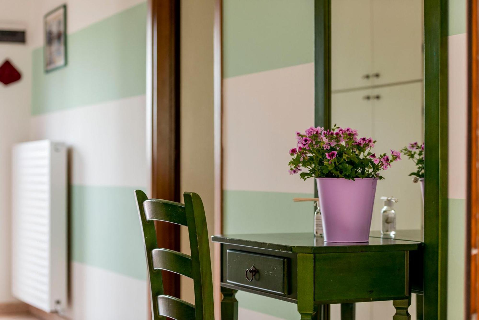 Italianflat - Peschiera Residence เปสเคียรา เดล การ์ดา ภายนอก รูปภาพ