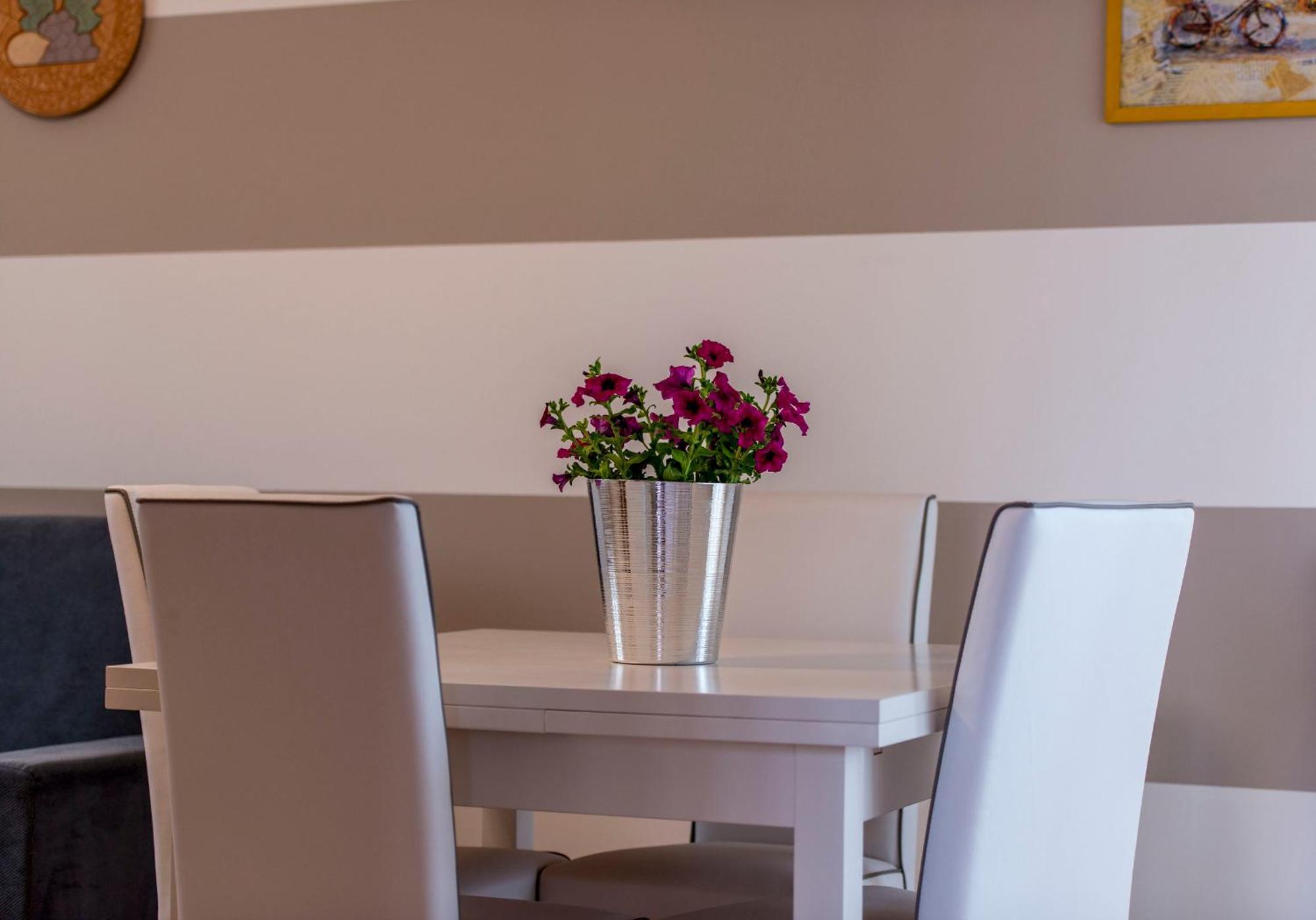 Italianflat - Peschiera Residence เปสเคียรา เดล การ์ดา ภายนอก รูปภาพ