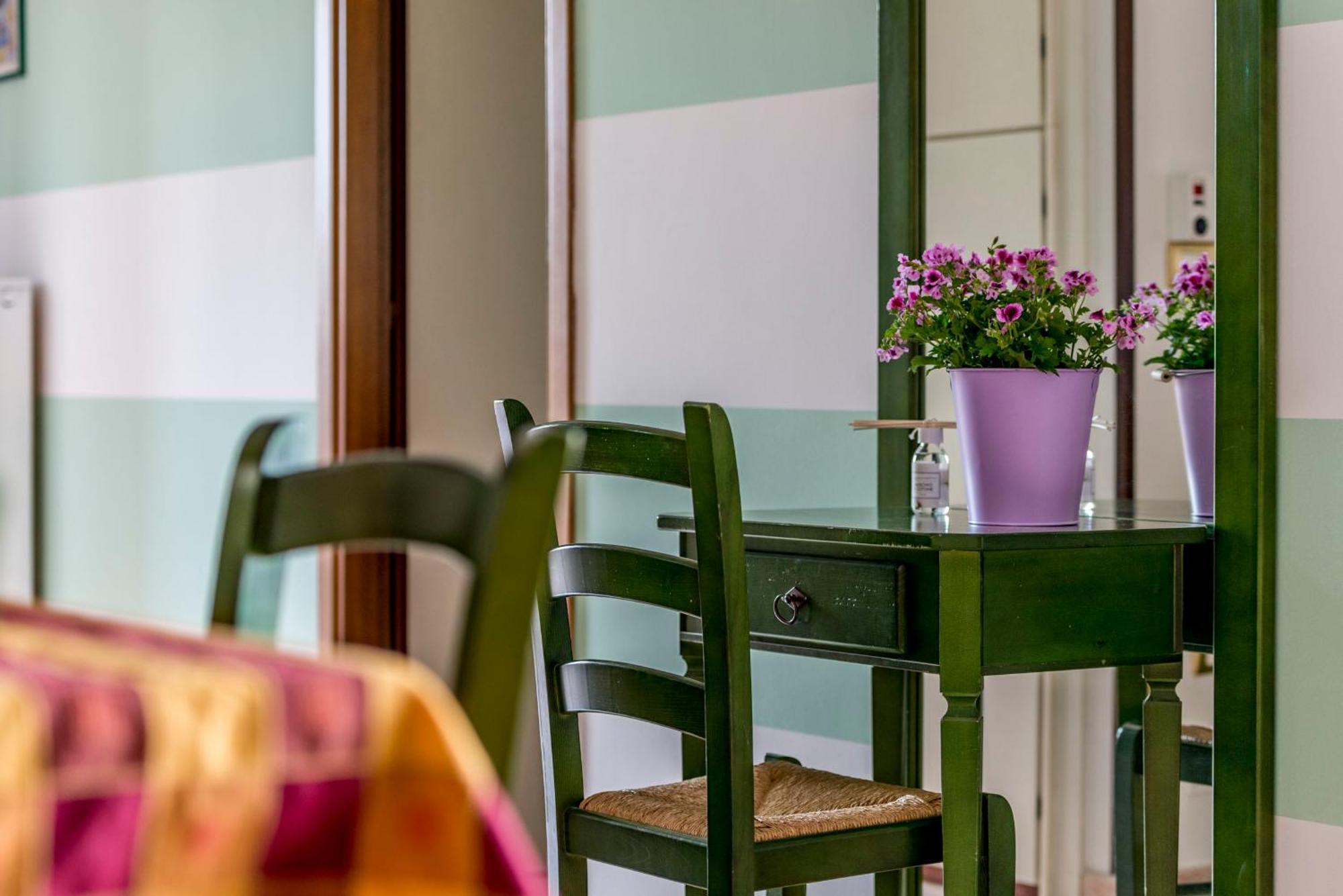 Italianflat - Peschiera Residence เปสเคียรา เดล การ์ดา ภายนอก รูปภาพ