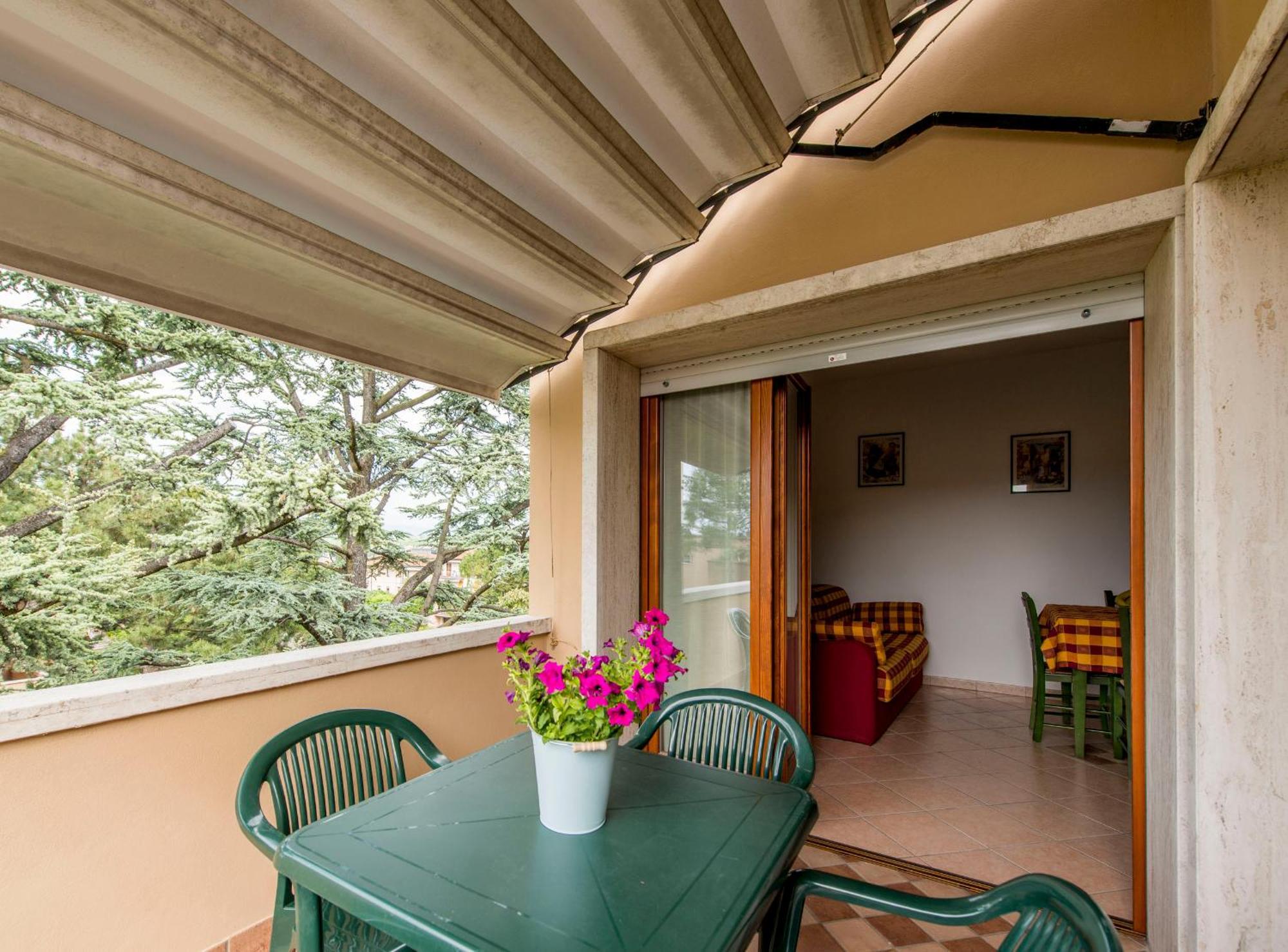Italianflat - Peschiera Residence เปสเคียรา เดล การ์ดา ภายนอก รูปภาพ