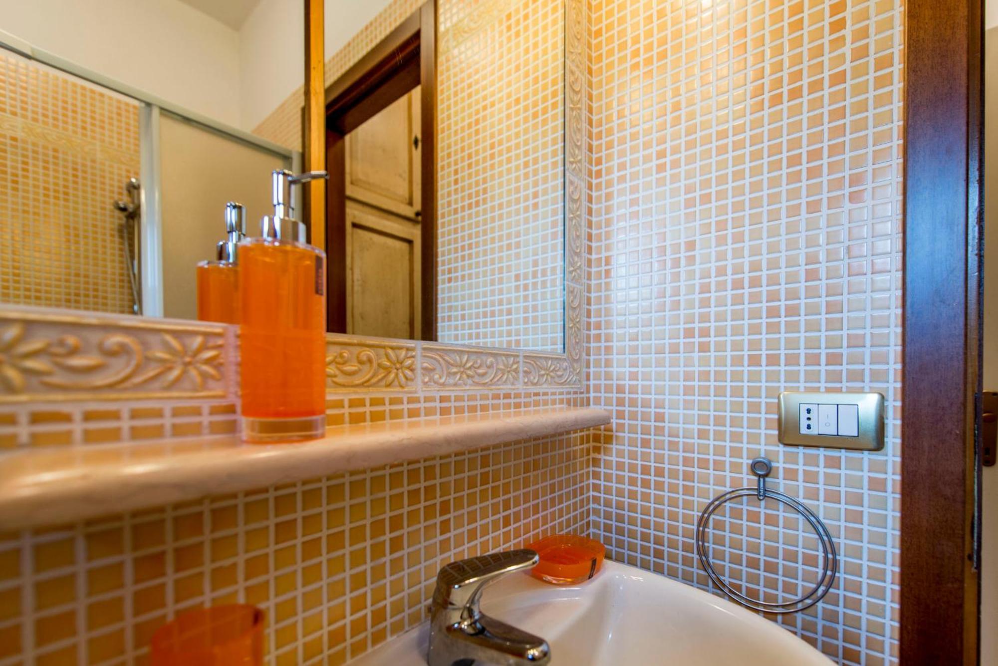 Italianflat - Peschiera Residence เปสเคียรา เดล การ์ดา ภายนอก รูปภาพ
